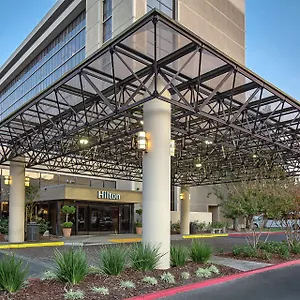 https://hilton-sacramento-arden-west.bestsacramentohotels.com